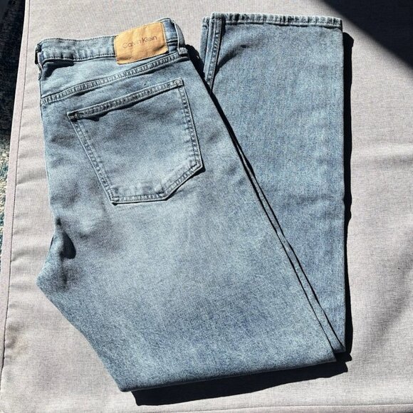 Calvin Klein Men's Straight Fit Jeans  34x32 - Picture 2 of 9